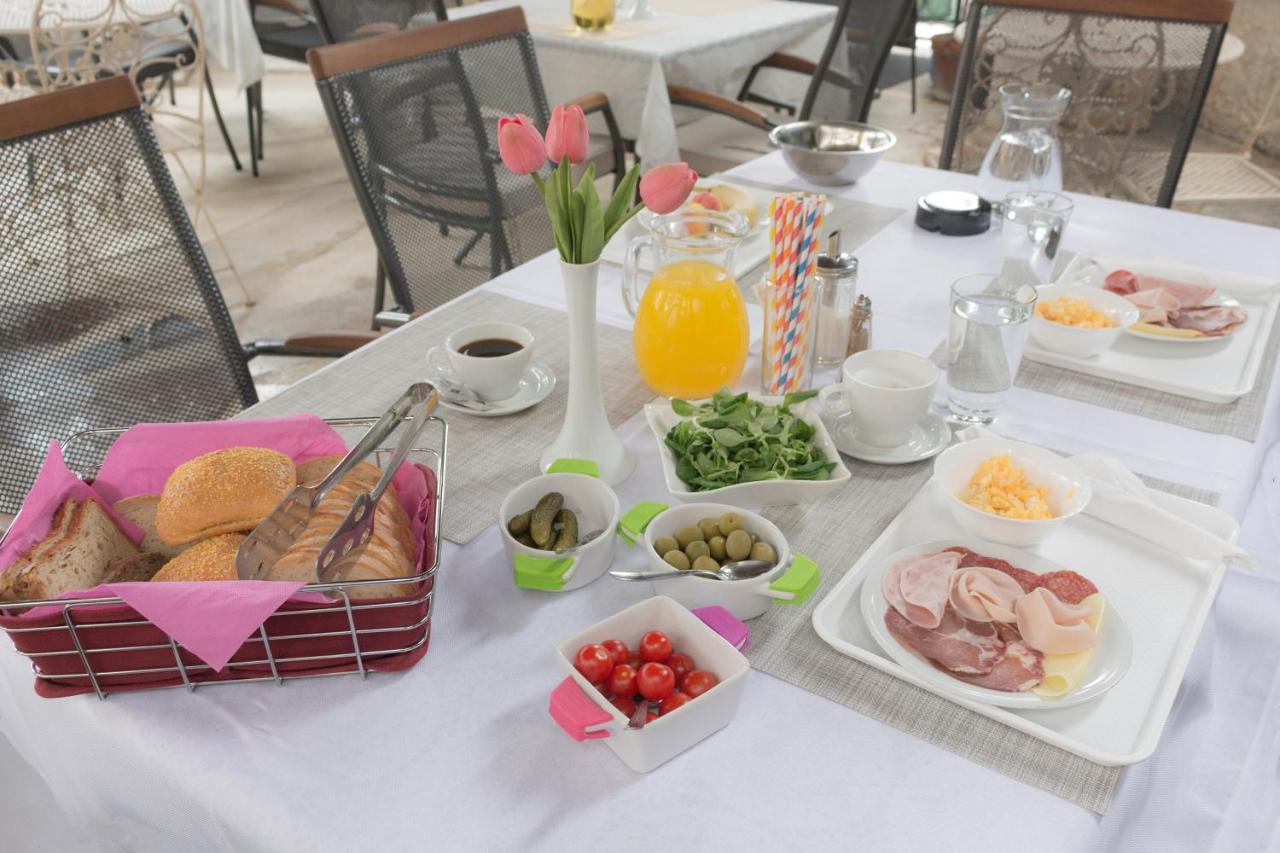 Guest House Palma Medulin Kültér fotó
