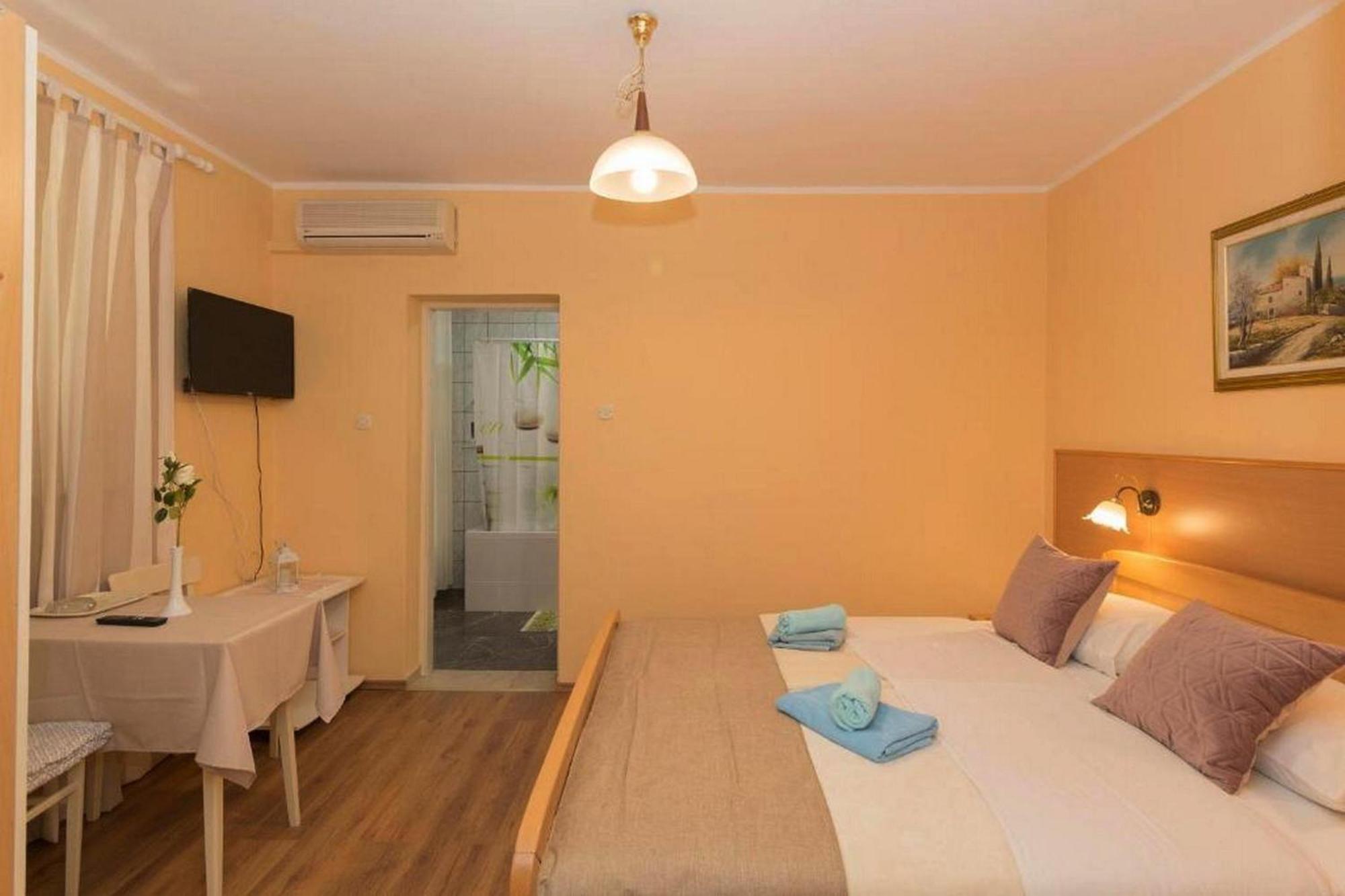 Guest House Palma Medulin Kültér fotó